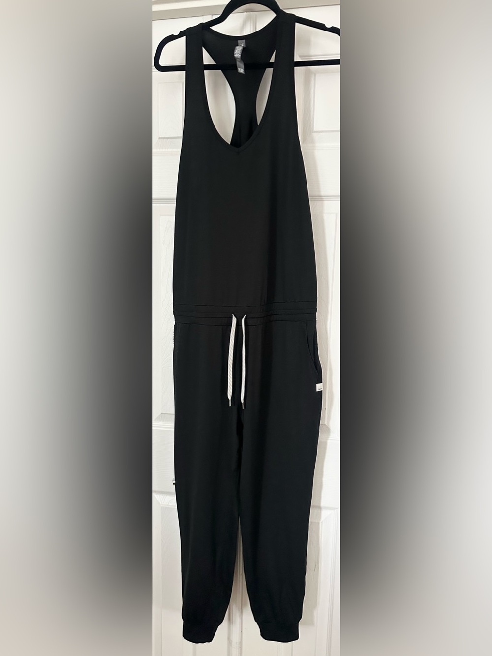 Vuori lux sleeveless jumpsuit vw426 size large